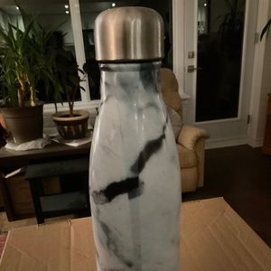 S’well White Marble Bottle